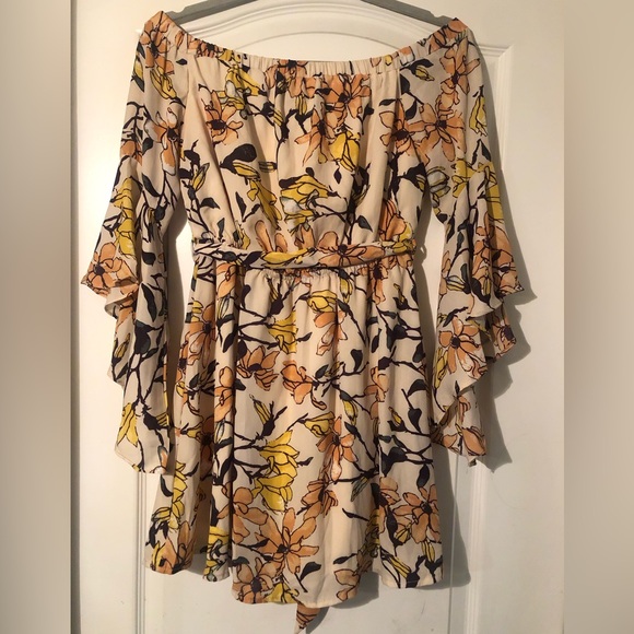 Lulus - Picture 2 of 3